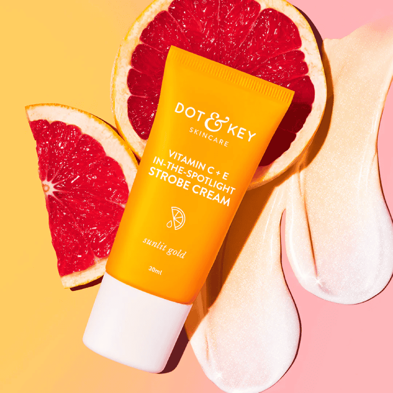 Dot & Key Vitamin C + E In The Spotlight Strobe Cream - Sunlit Gold Dot & Key Vitamin C + E In The Spotlight Strobe Cream - Sunlit Gold