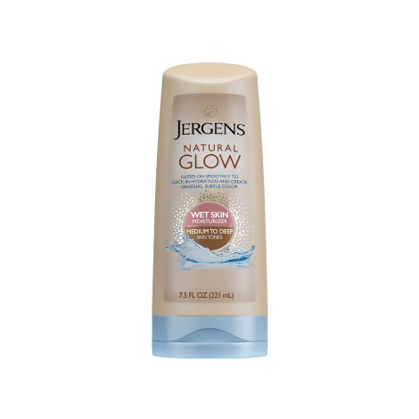Jergens Natural Glow Wet Skin Moisturizer Medium To Deep Skin Tones 221ml Jergens Natural Glow Wet Skin Moisturizer Medium To Deep Skin Tones 221ml - Image 1